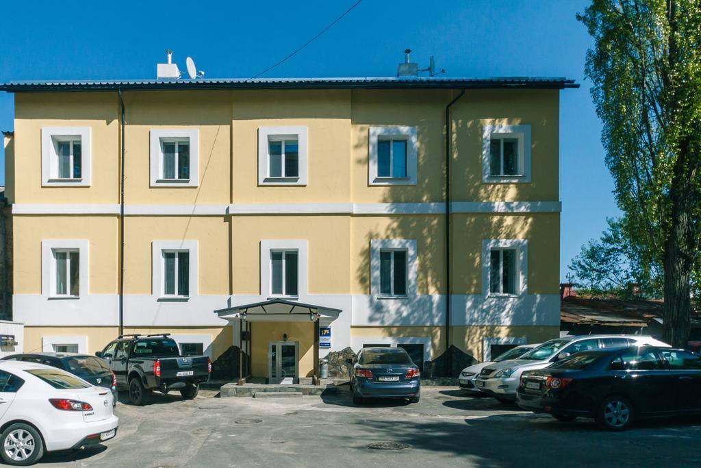 Bogdan Hall Kiew Exterior foto